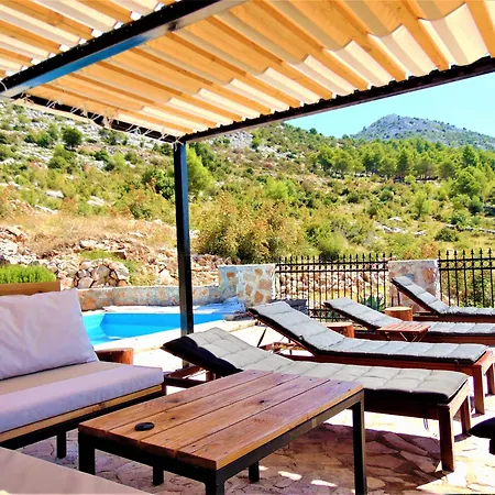 Stone Villa-milan Pool Sea View Lounge Villa