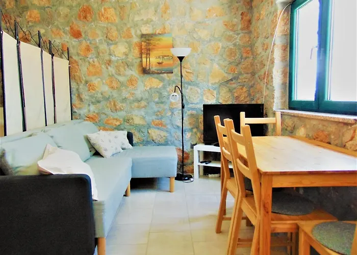 빌라 Stone Villa-milan Pool Sea View Lounge