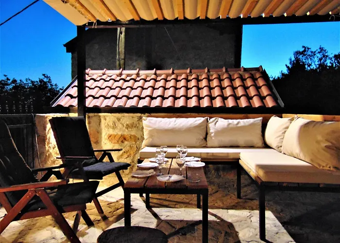 Stone Villa-milan Pool Sea View Lounge *