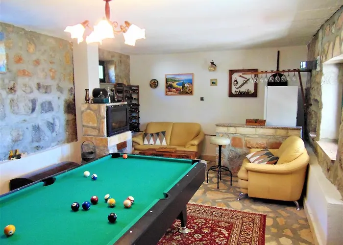 Stone Villa-milan Pool Sea View Lounge Villa *