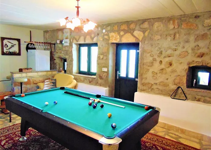 Vila Stone Villa-milan Pool Sea View Lounge