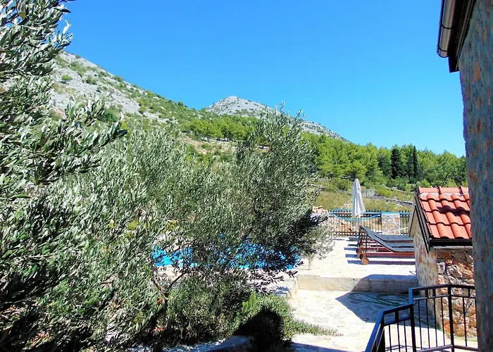 Stone Villa-milan Pool Sea View Lounge